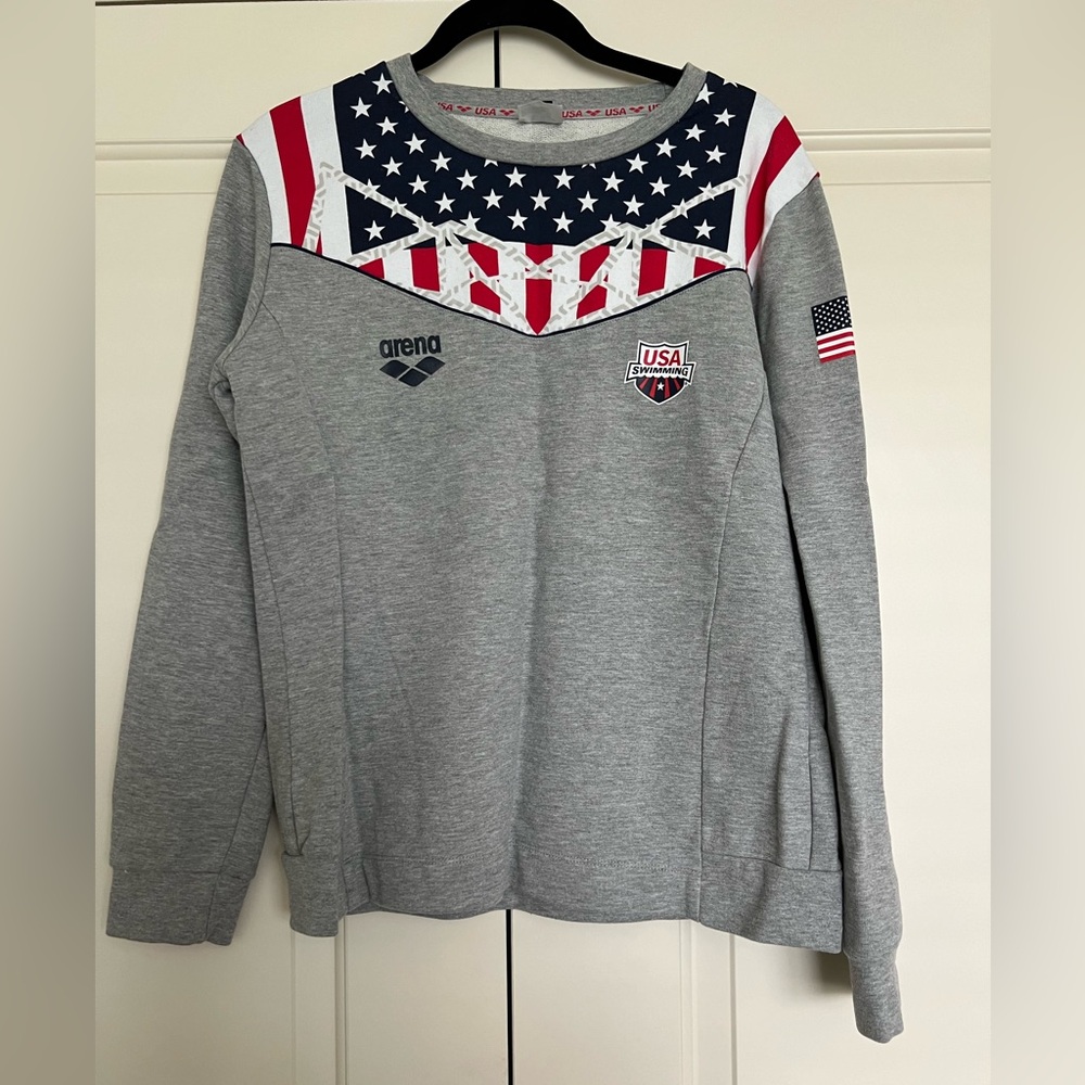 Limited edition Arena USA Swimming crewneck